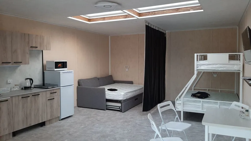 Дом № 4 с просторной верандой