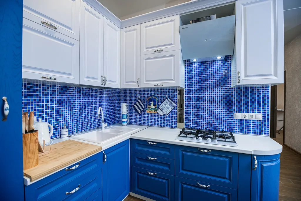 Большая евродвушка на берегу открытого моря