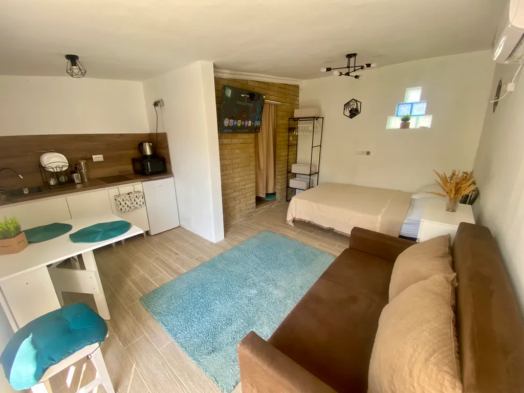 Домик-студия с мангальной зоной