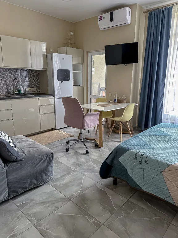 Квартира Квартира Светлая дружелюбная студия с видом на горы — Сириус