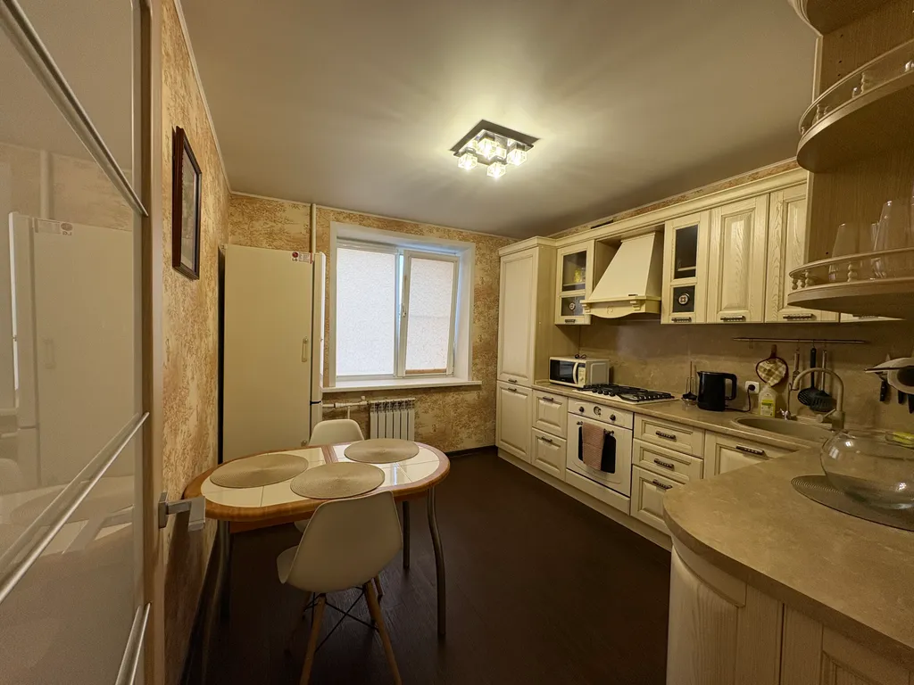 Уютная 2-комнатная квартира в центре рядом с ЛДС Кристалл — аренда посуточно в Тамбов