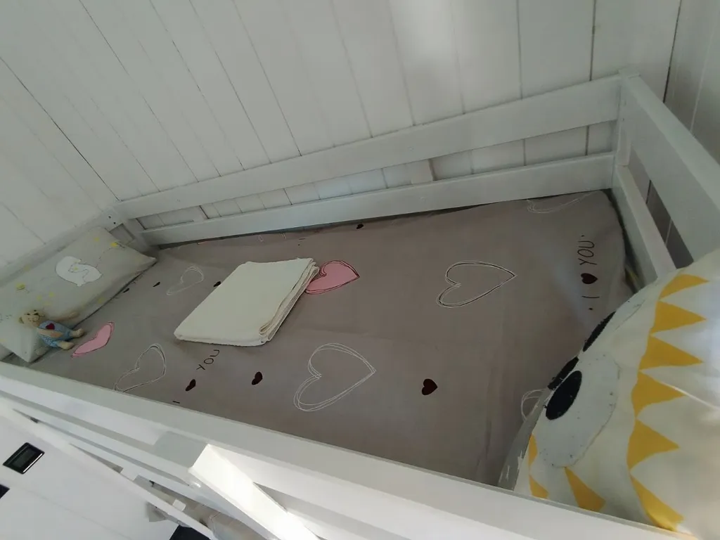 Уютный дом на две семьи в коттеджном поселке