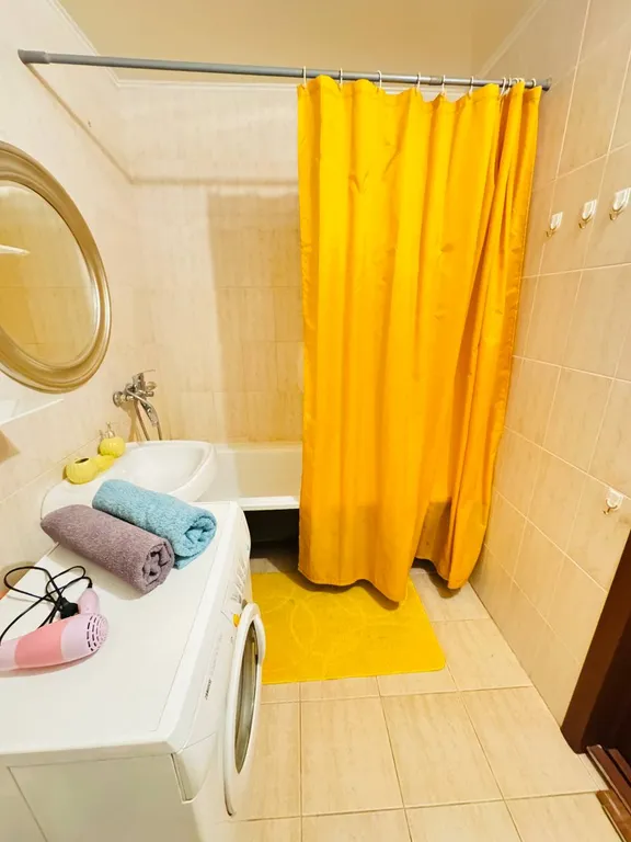 Просторная двухкомнатная квартира