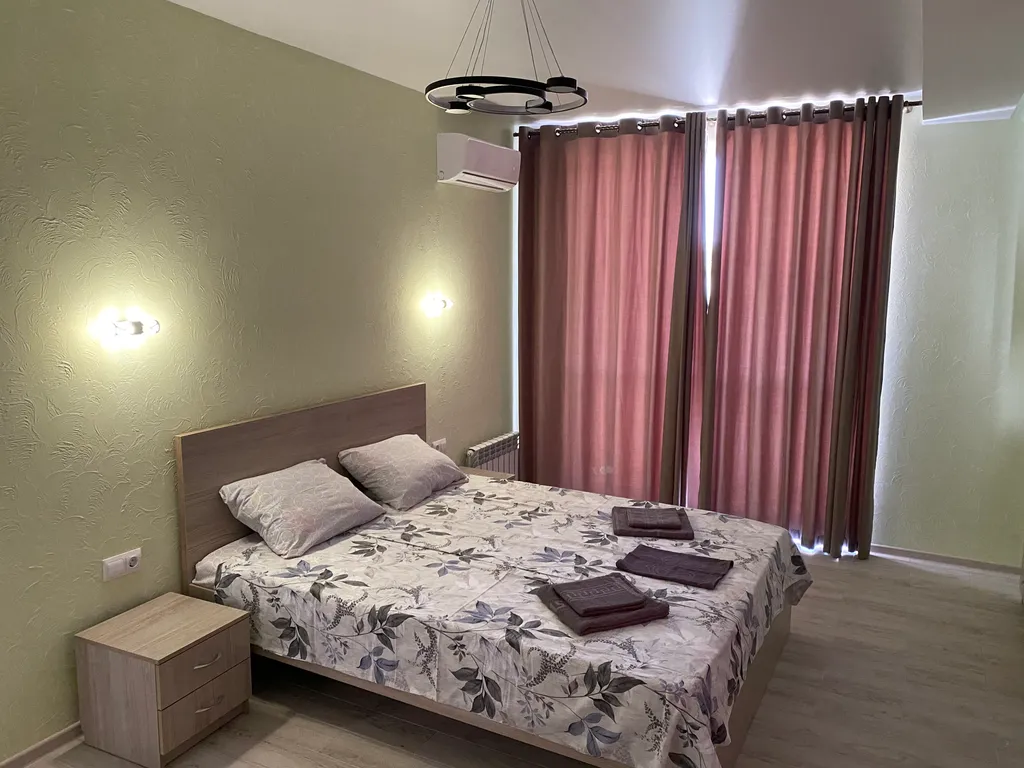 Уютная квартира в элитном ЖК — аренда посуточно в Евпатория