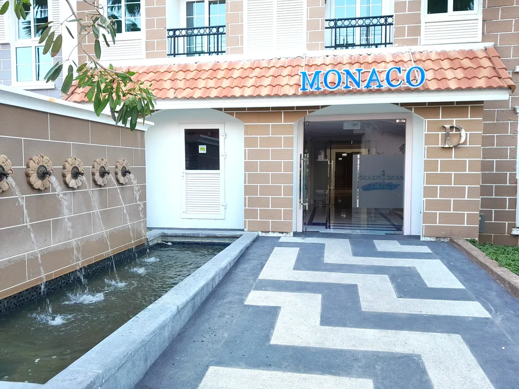 Квартира в элитном доме с бассейном