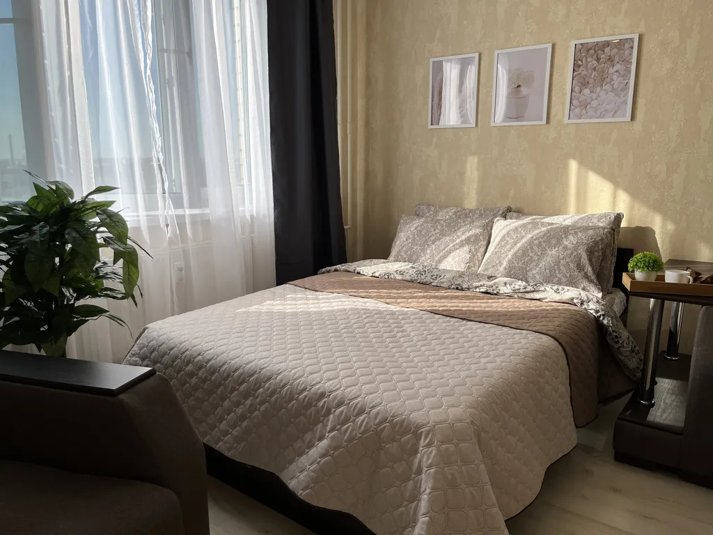 Квартира Современная квартира в центре с видом на шикарные закаты с 13-го этажа — Ярославль