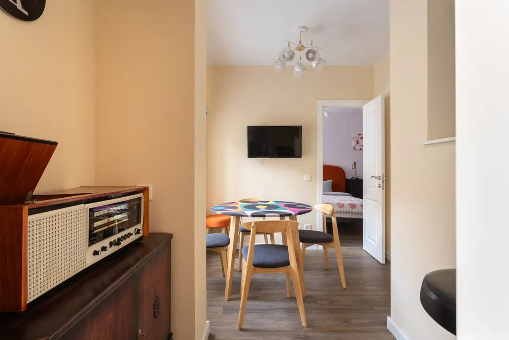 Квартира Экстравагантная квартира с кухней-музеем у метро Чернышевская — Санкт-Петербург