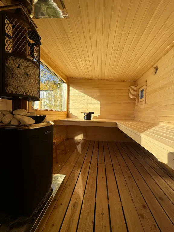 Коттедж Coral с 2-мя спальнями на Ладожском озере