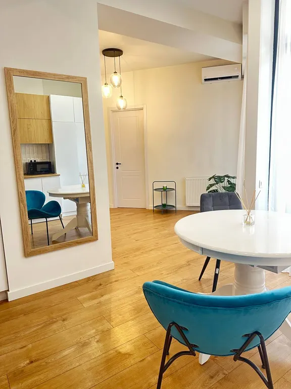 Стильные апартаменты недалеко от метро