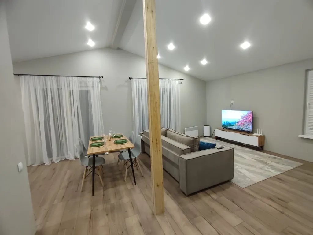 Коттедж Уютный дом в окружении леса — аренда посуточно в Звенигород