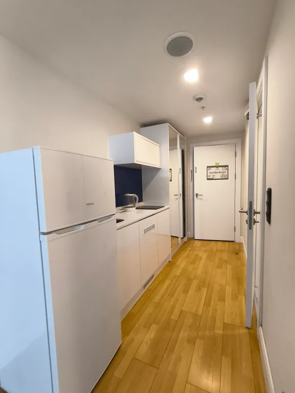 Апартамент-студио орби-сити