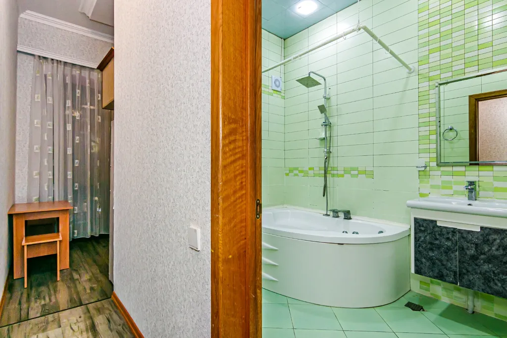 Hollywood apartment i̇n the Targovu