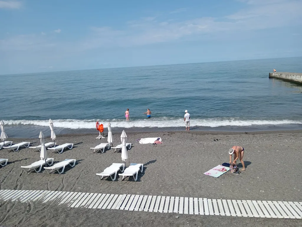 Уютная квартира со своим двориком