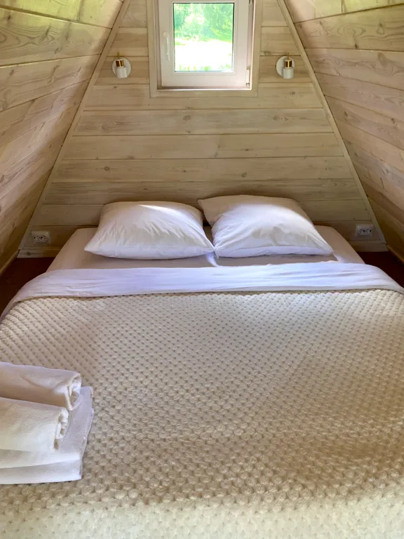 Афрейм с панорамным видом на горы