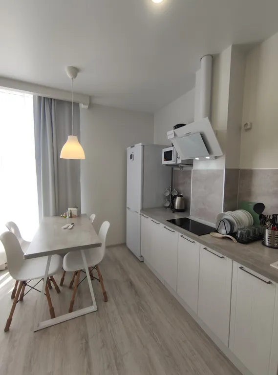 Белый дом у Черного моря