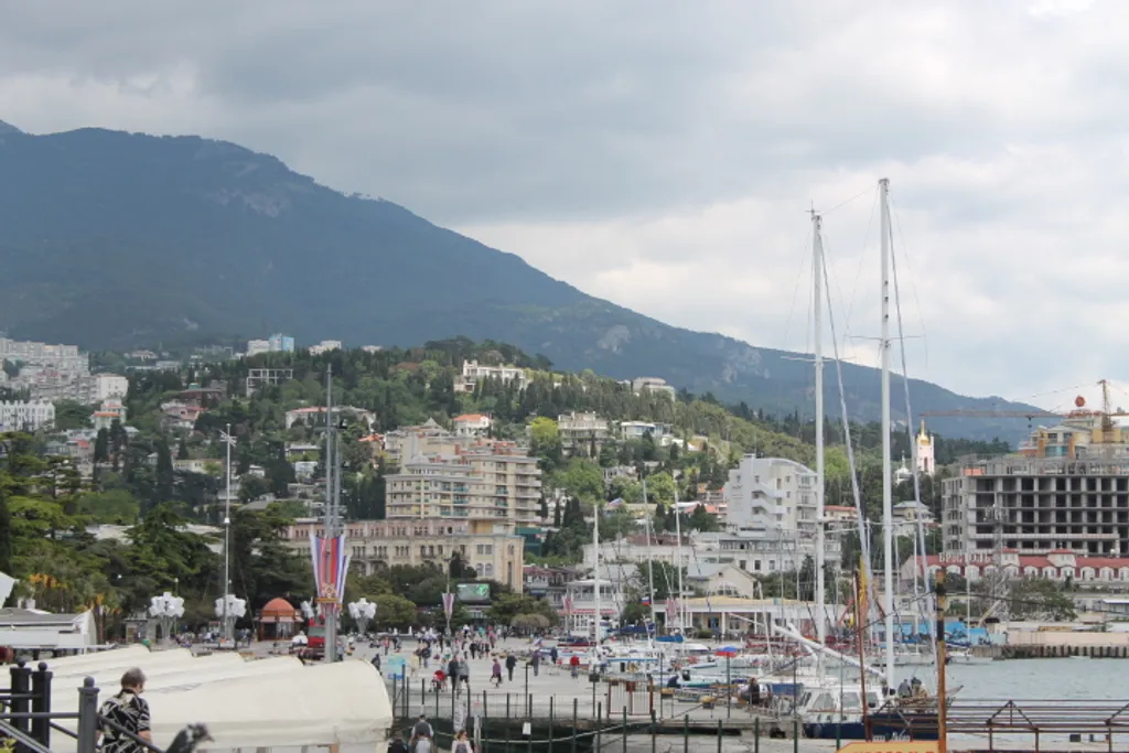 Апартаменты 1 линия