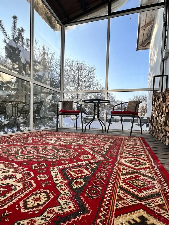 Эколофт с камином, мангалом, парковкой и отдельным входом в центре