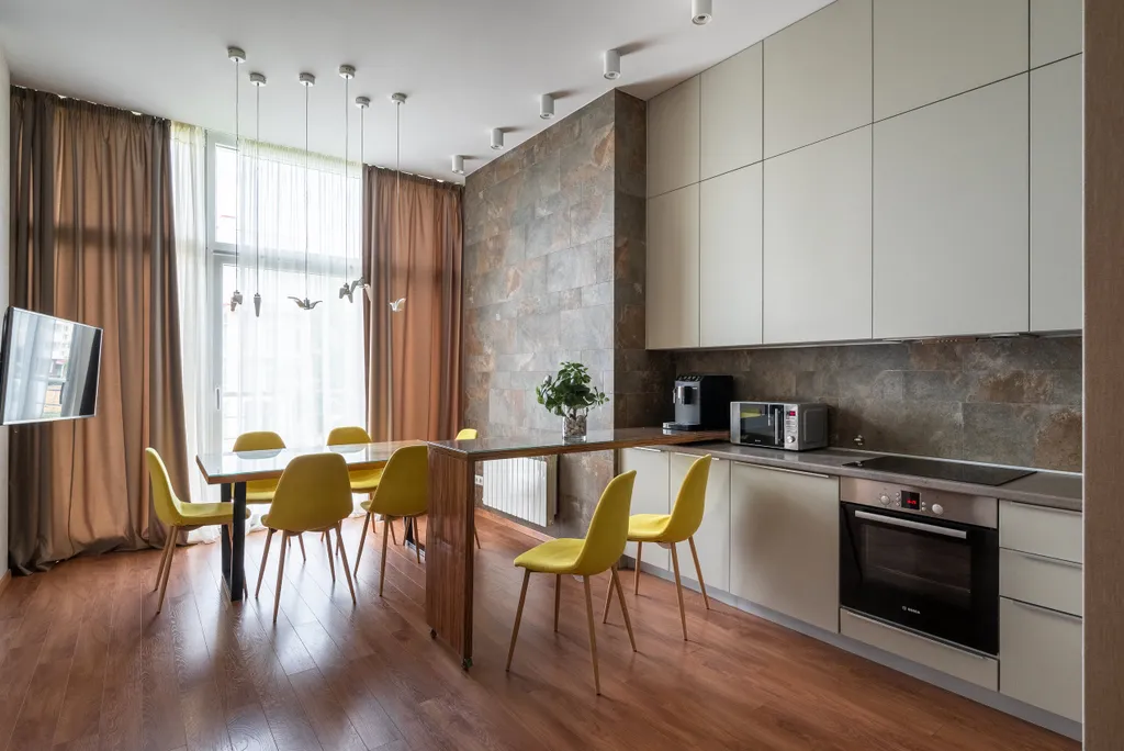 Шикарная трехкомнатная квартира у моря