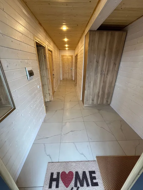 Коттедж Тёплый брусовой Дом у сосного леса — Борисово