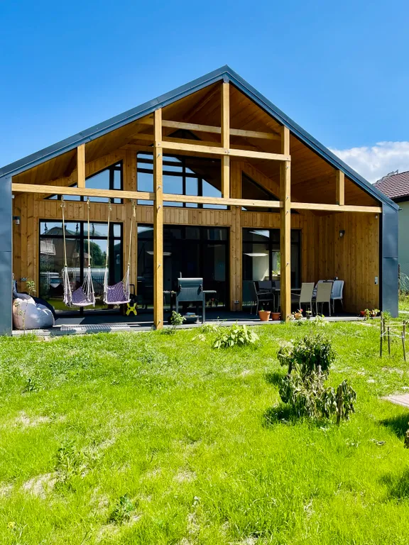 Уютный дом у моря на участке 8 соток