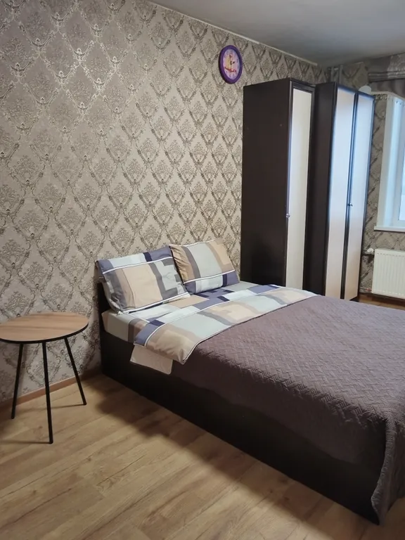 Квартира Апартаменты в ЖК Радужный — аренда посуточно в Первоуральск