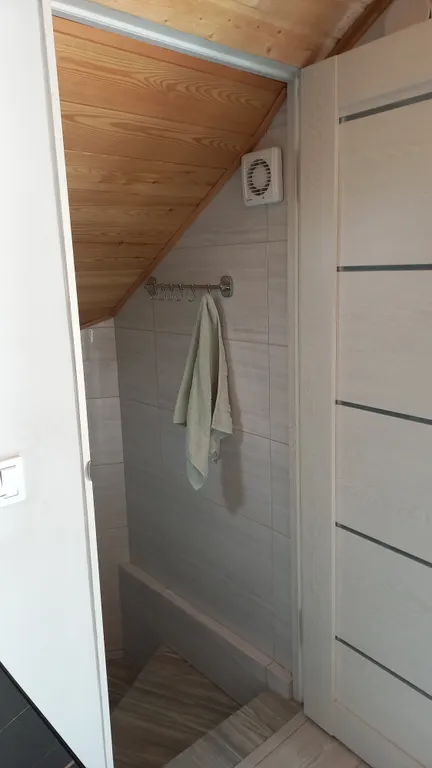 Коттедж Уютный 2-й этаж гостевого дома — Махачкала