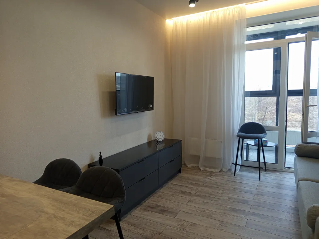 Квартира в парковой зоне с видом на реку