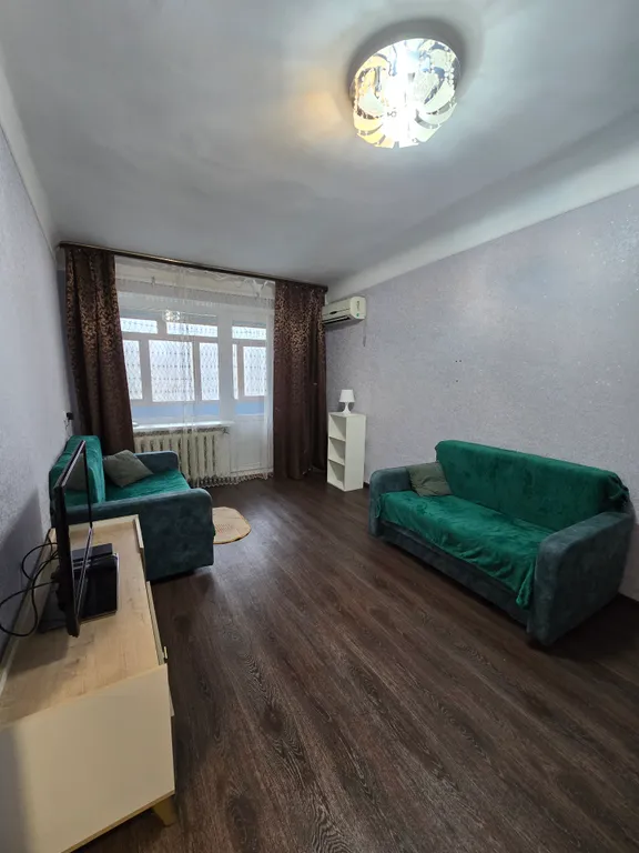 Уютная двухкомнатная квартира в центре города