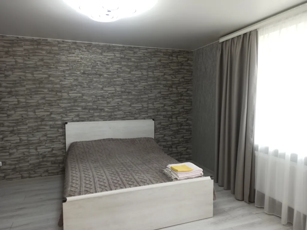 Уютная квартира-студия при въезде в город со стороны Минска