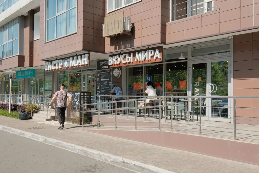 Квартира Квартира Евродвушка с видом на море в 100 метрах до пляжа в ЖК Посейдон — Сочи