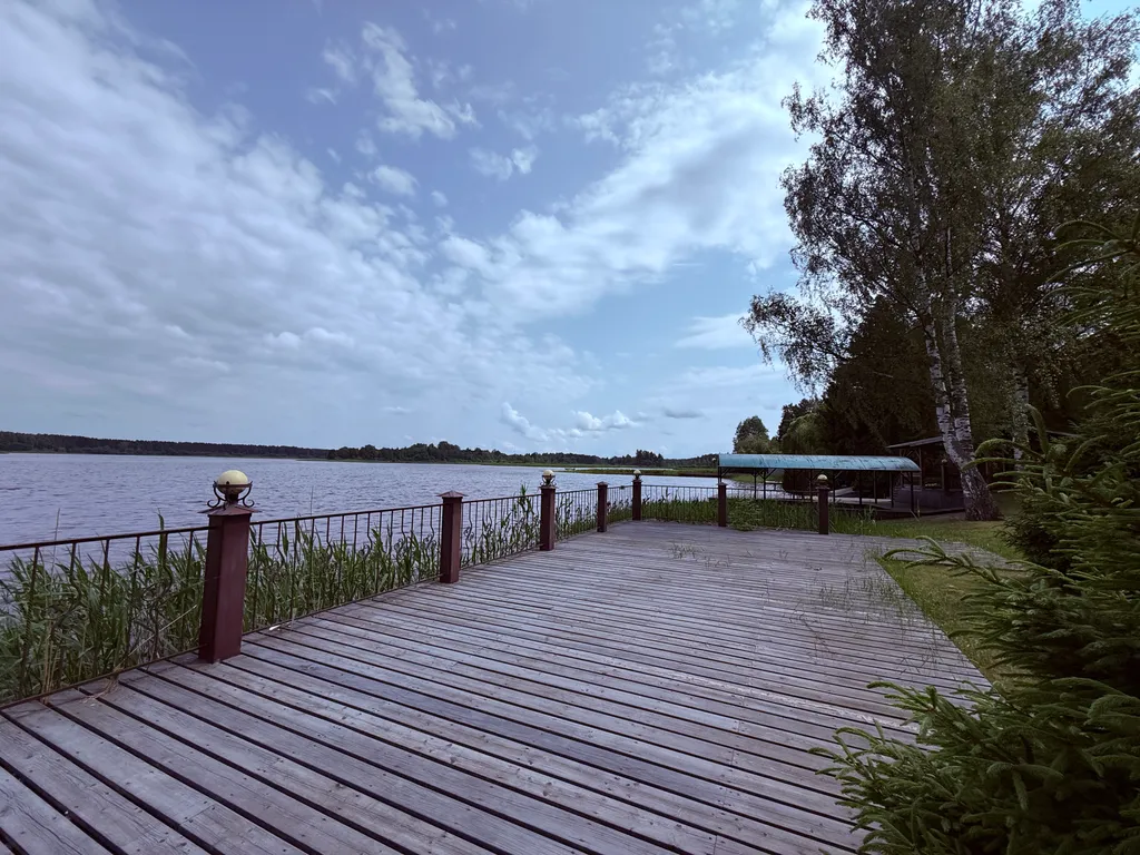 Дом с видом на реку