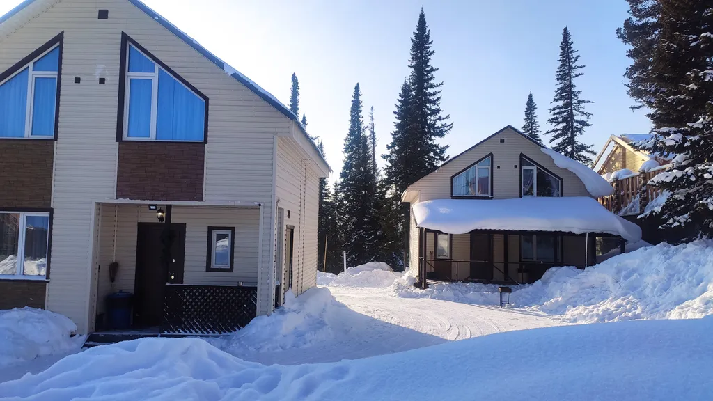 Коттедж 6-комнатный Дом — аренда посуточно в Шерегеш