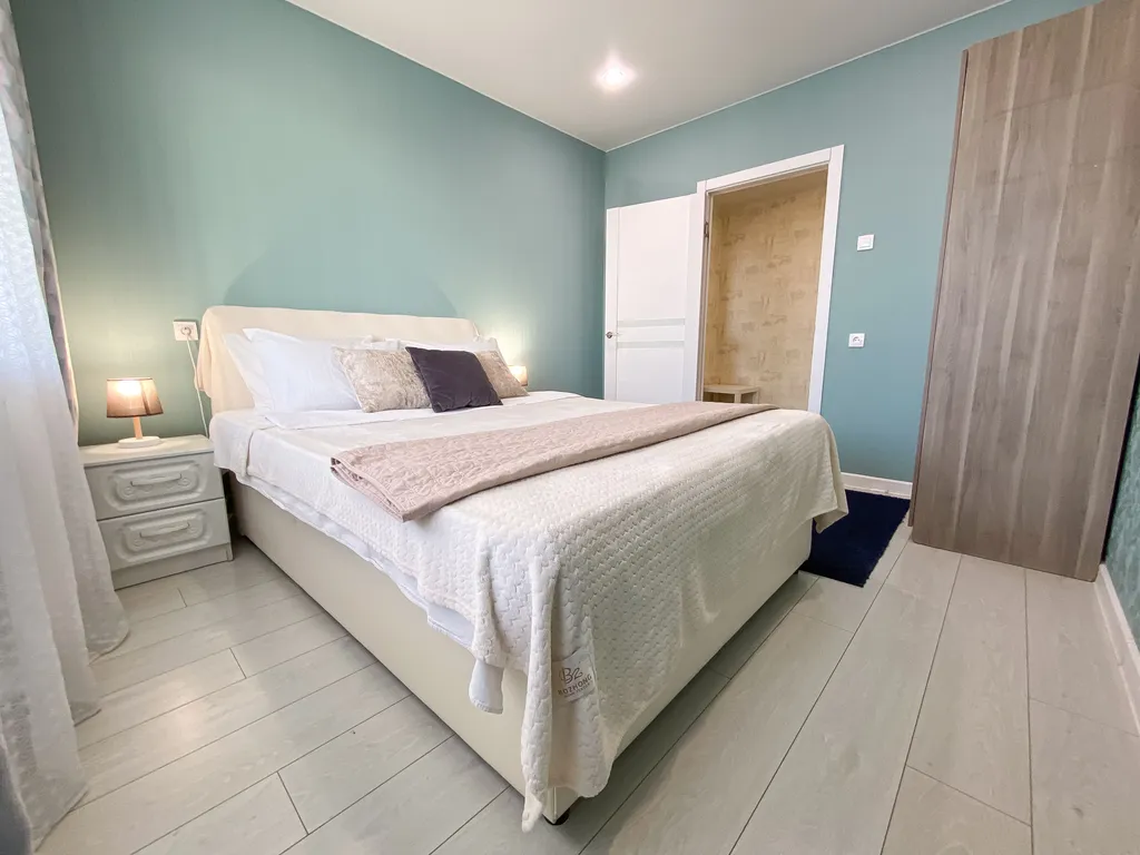 Современная квартира для большой компании в центре Засвияжья