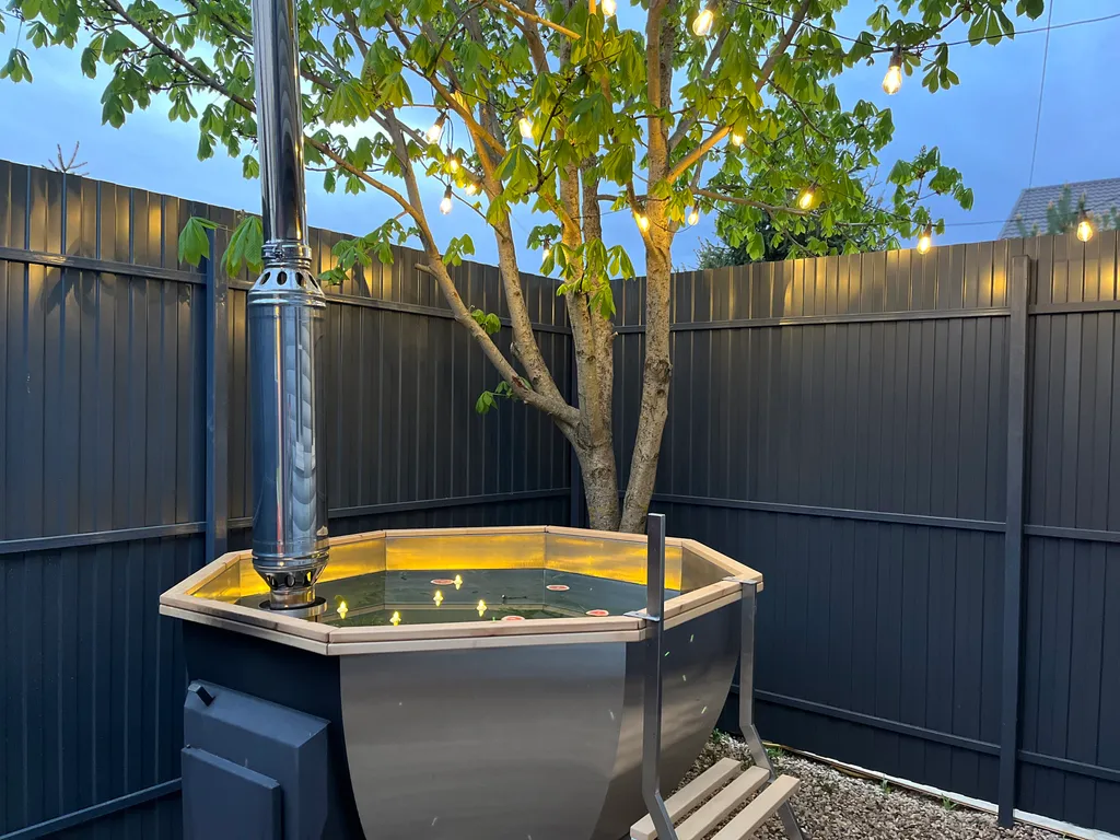 Дом с сибирским чаном, сауной и патио