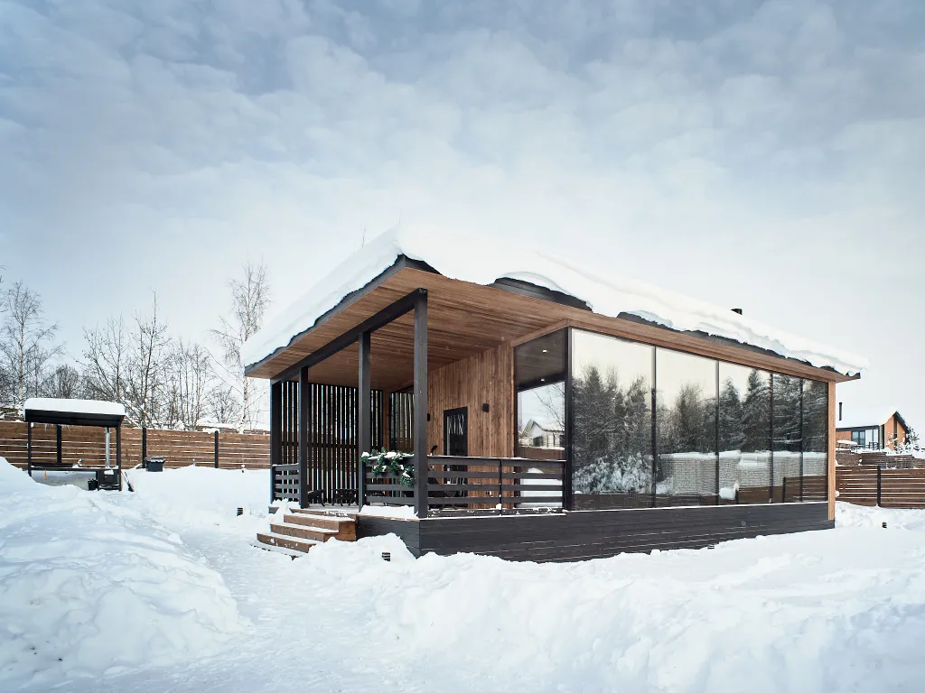 Нoвый уютный дoм с сауной у горнолыжного склона "Черника"