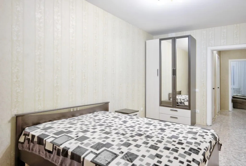 Квартира в спальном районе, всегда можно найти местечко на парковке