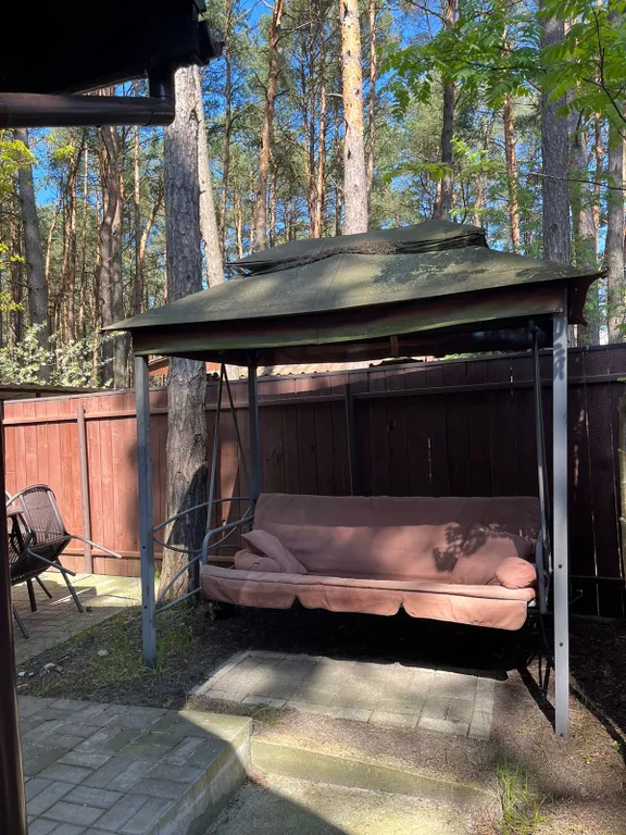 Уютный домик в сосновом бору на берегу моря