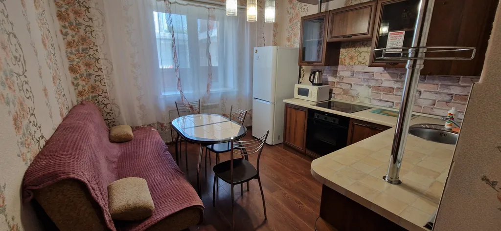 В квартире 4 спальных места, в 10 минутах от центра