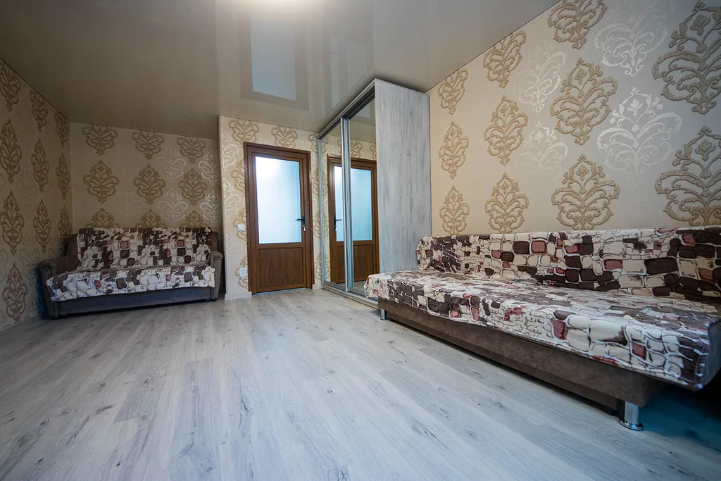 Квартира Просторная квартира для летнего отдыха в Феодосии — Феодосия