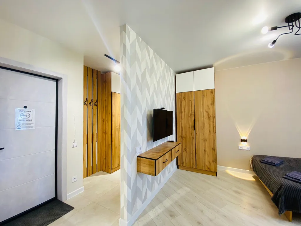 Двухкомнатный апартамент с красивым видом и евроремонтом