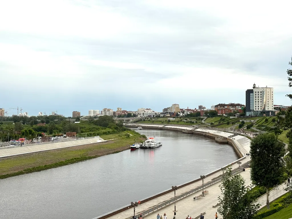 Квартира Квартира с видом на набережную реки Тура — Тюмень