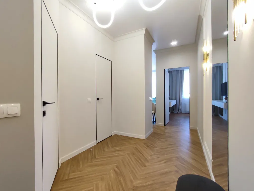 Современные, яркие апартаменты