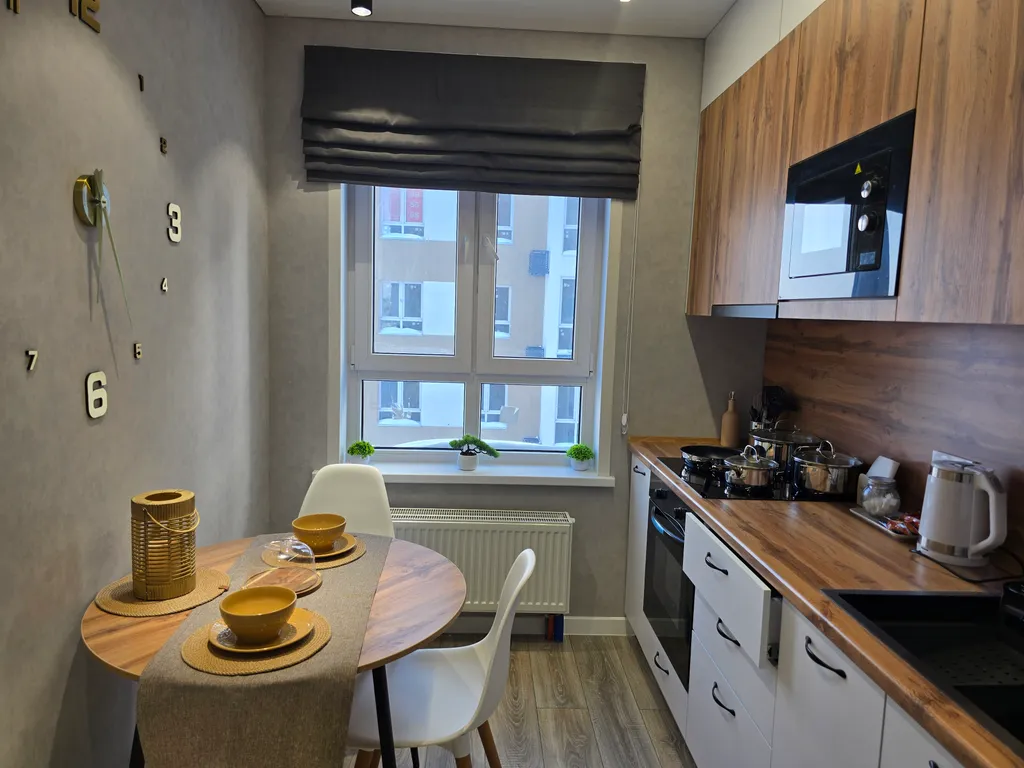 Уютная квартира с большим ТВ