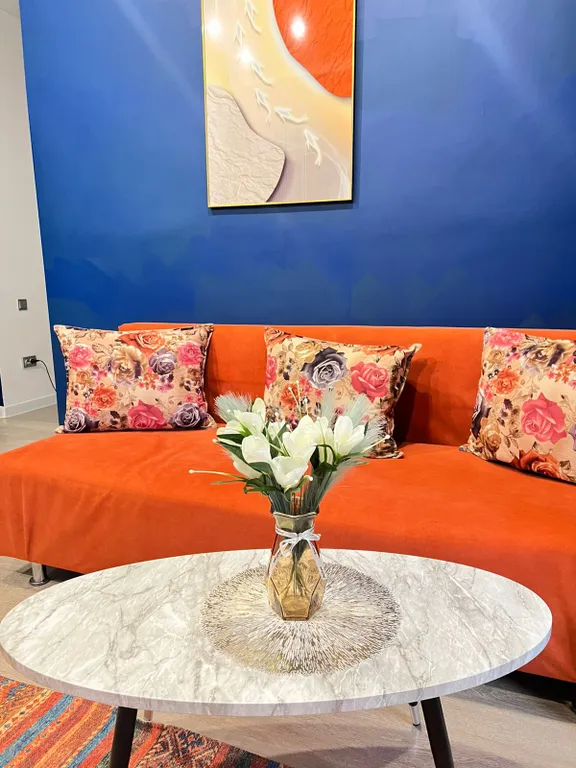 2-х комнатная в центре г. Алматы с дизайнерским ремонтом в новом ЖК