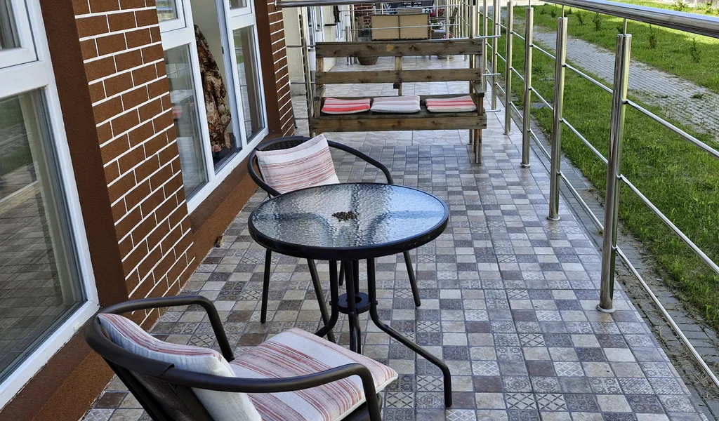 Квартира с террасой недалеко от моря