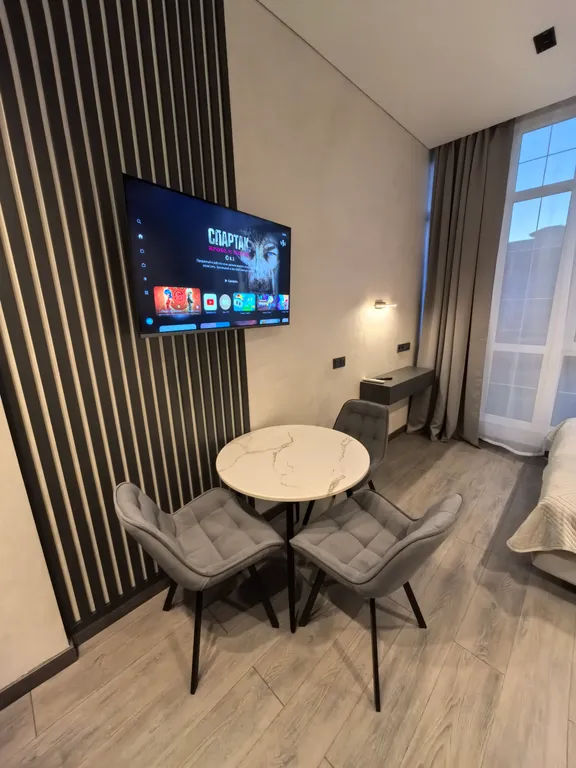 Квартира Квартира Уютная студия у моря "Арт Лайт Сити" — Сириус