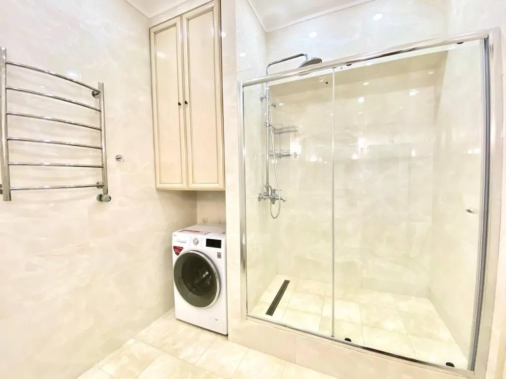 Квартира у моря с видом на море в г. Ялта, пгт. Гурзуф, ЖК Пушкинский