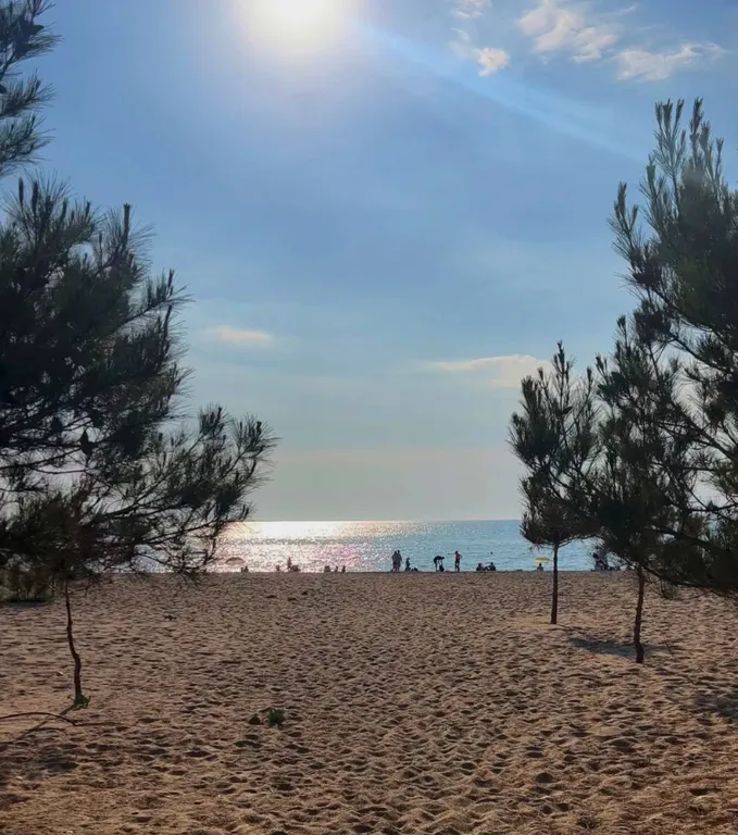 Апартаменты на первой линии Севастополь (Любимовка)