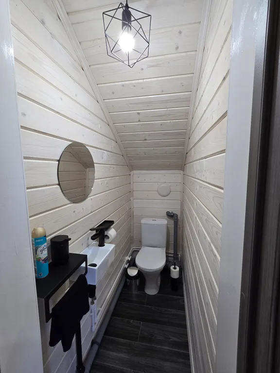 Двухэтажный дом с жаркой сауной у Ладожского озера