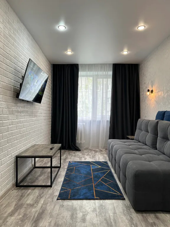 3-комнатная Квартира — аренда посуточно в Кировск